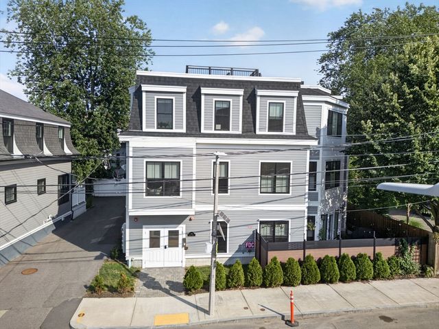 266 Amory St 2, Boston, MA 02130