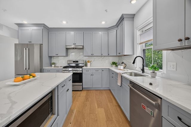 266 Amory St 2, Boston, MA 02130