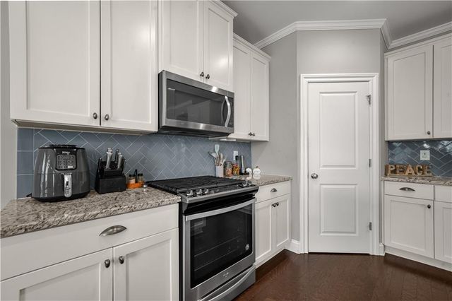 2032 Stanfield Avenue NW, Atlanta, GA 30318