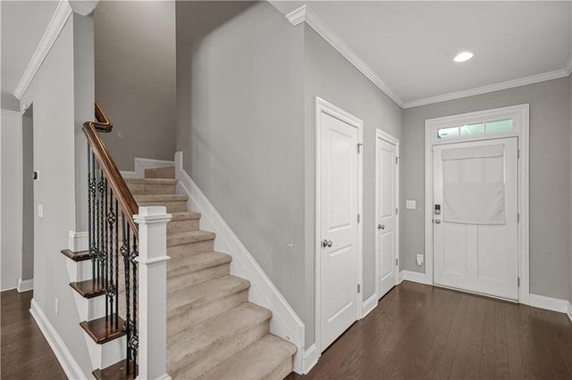 2032 Stanfield Avenue NW, Atlanta, GA 30318