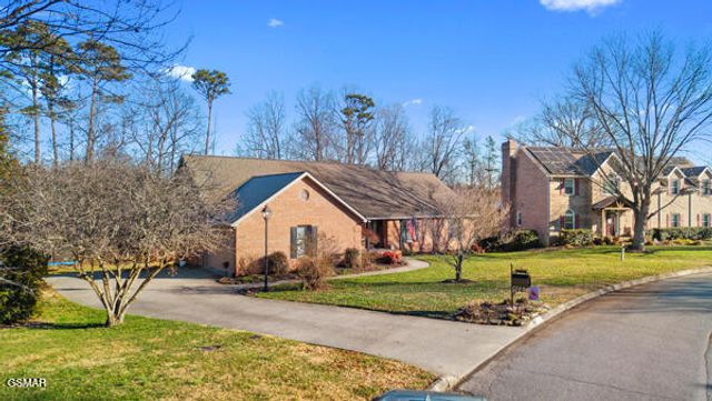 3720 Whitworth Drive, Knoxville, TN 37938