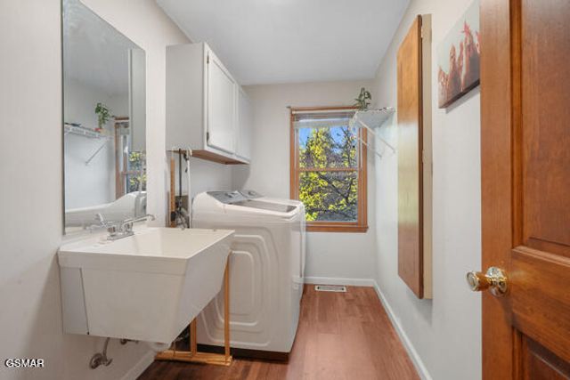 3720 Whitworth Drive, Knoxville, TN 37938