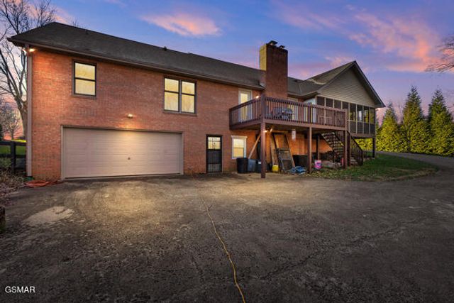 3720 Whitworth Drive, Knoxville, TN 37938