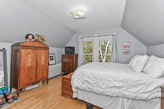 127 Clark STREET, Pewaukee, WI 53072