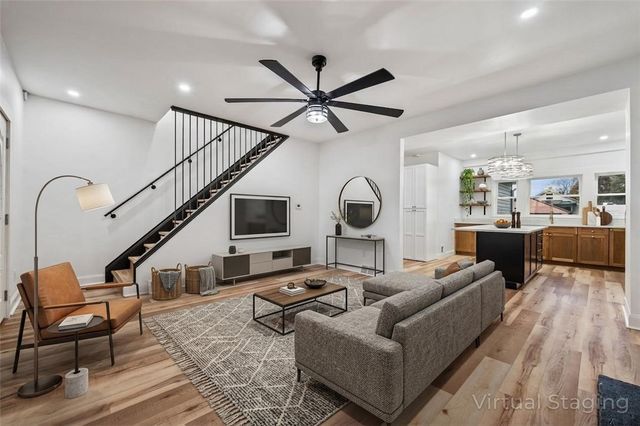 1103 Dallas Ave, Harrison Twp, PA 15065