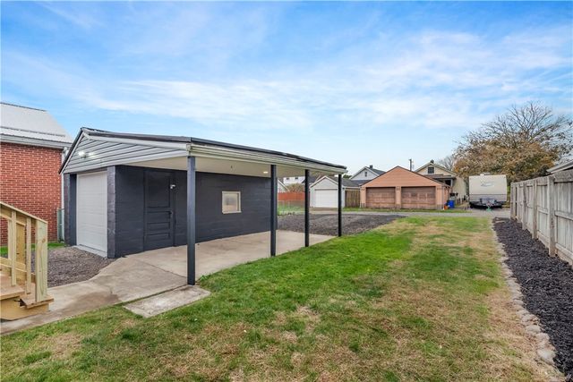 1103 Dallas Ave, Harrison Twp, PA 15065