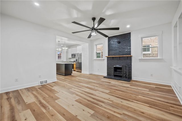 1103 Dallas Ave, Harrison Twp, PA 15065