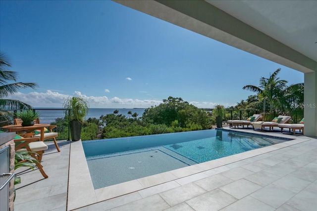 1000 68TH STREET, Marathon, FL 33050