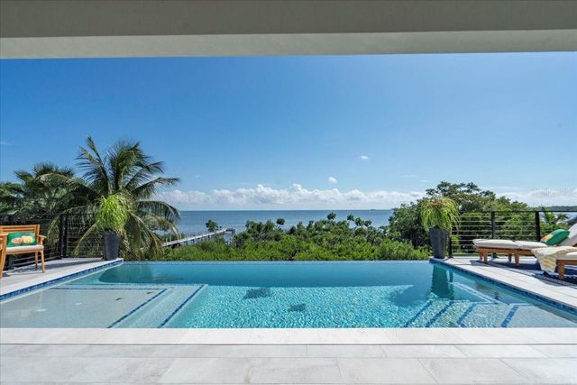 1000 68TH STREET, Marathon, FL 33050