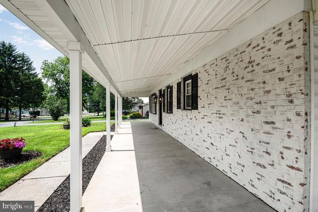 4705 WARNER DR, Manchester, MD 21102