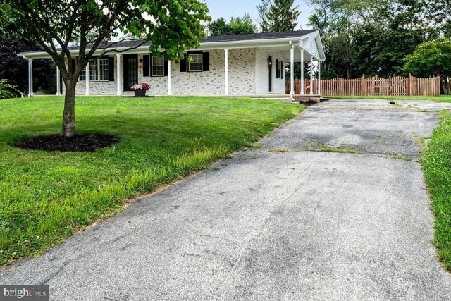 4705 WARNER DR, Manchester, MD 21102