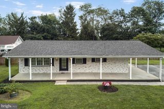 4705 WARNER DR, Manchester, MD 21102