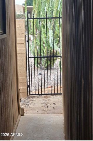 2511 N 56TH Street, Mesa, AZ 85215