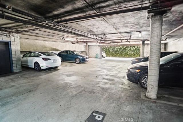 4744 Ben Avenue 11, Valley Village, CA 91607