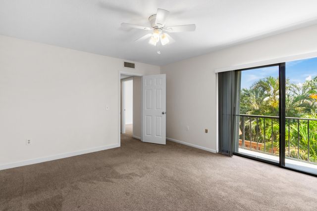 3900 SE County Line Road 12c, Tequesta, FL 33469