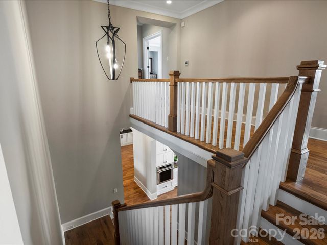 104 Crest Court, Matthews, NC 28104