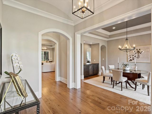 104 Crest Court, Matthews, NC 28104