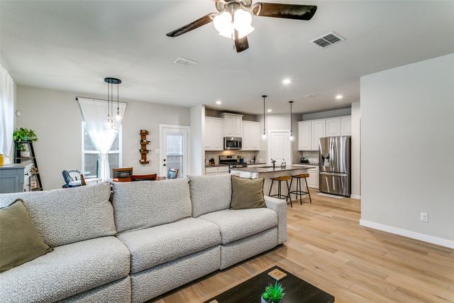 2208 Chebi Lane, Denton, TX 76209