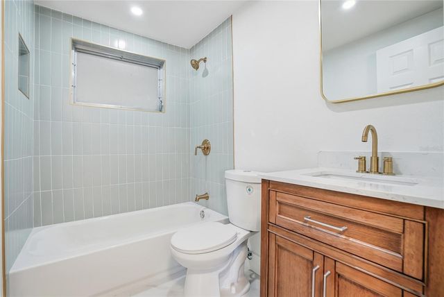 4860 SHELL STREAM BOULEVARD, New Port Richey, FL 34652