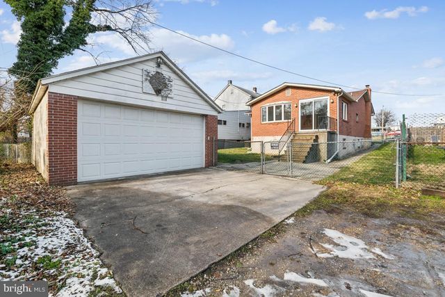 231 RIVERVIEW AVE, Dundalk, MD 21222