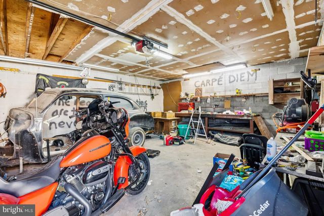 231 RIVERVIEW AVE, Dundalk, MD 21222