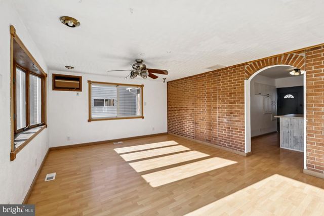 231 RIVERVIEW AVE, Dundalk, MD 21222