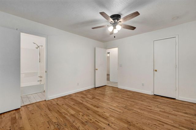 2550 S Fort Avenue, Springfield, MO 65807