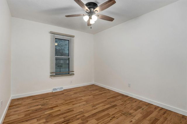 2550 S Fort Avenue, Springfield, MO 65807