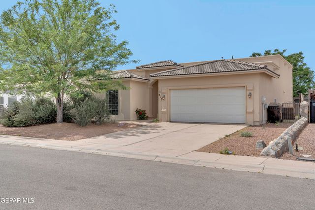 810 BONNIE Court, Sunland Park, NM 88063