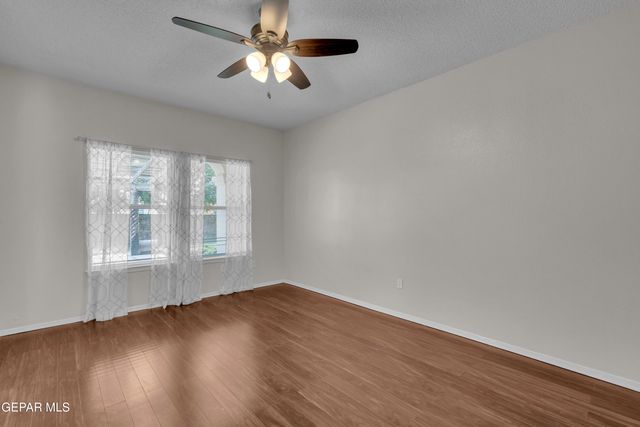 810 BONNIE Court, Sunland Park, NM 88063