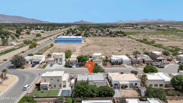 810 BONNIE Court, Sunland Park, NM 88063