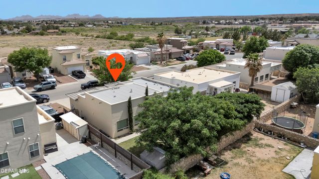 810 BONNIE Court, Sunland Park, NM 88063