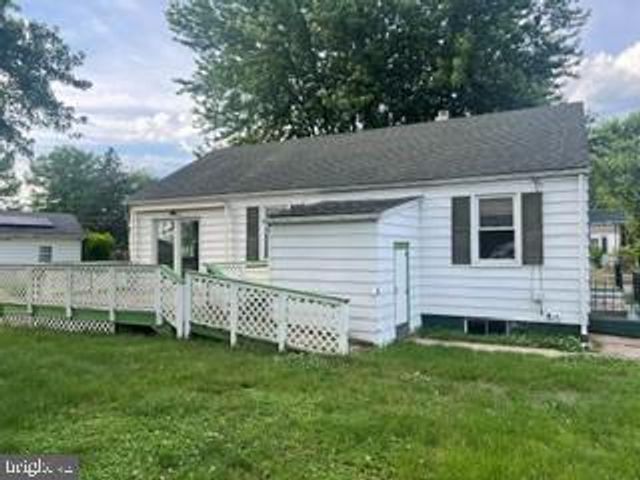 66 DIXON AVE, Aberdeen, MD 21001