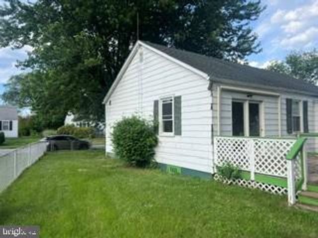 66 DIXON AVE, Aberdeen, MD 21001