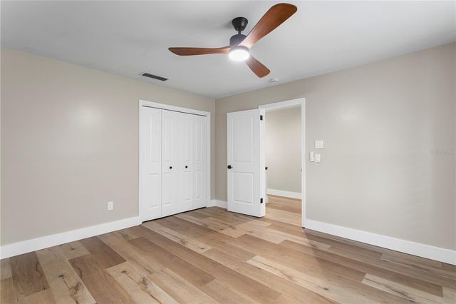 13305 GOLF CREST CIRCLE, Tampa, FL 33618