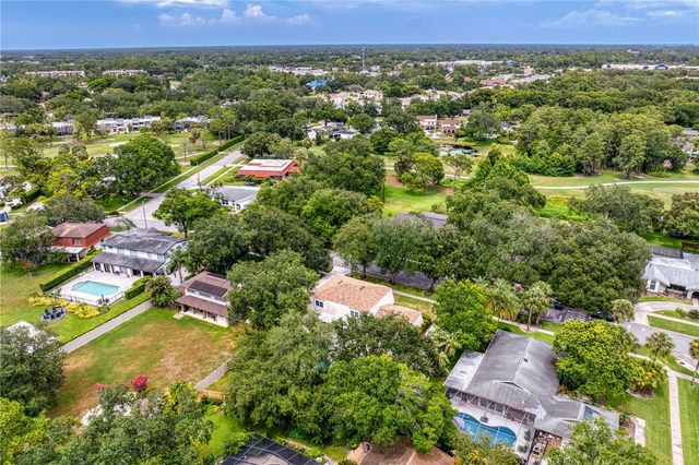 13305 GOLF CREST CIRCLE, Tampa, FL 33618