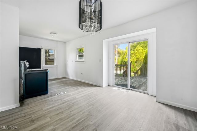 94 Beechwood Drive, Youngstown, OH 44512