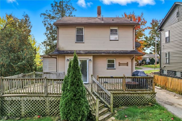 94 Beechwood Drive, Youngstown, OH 44512