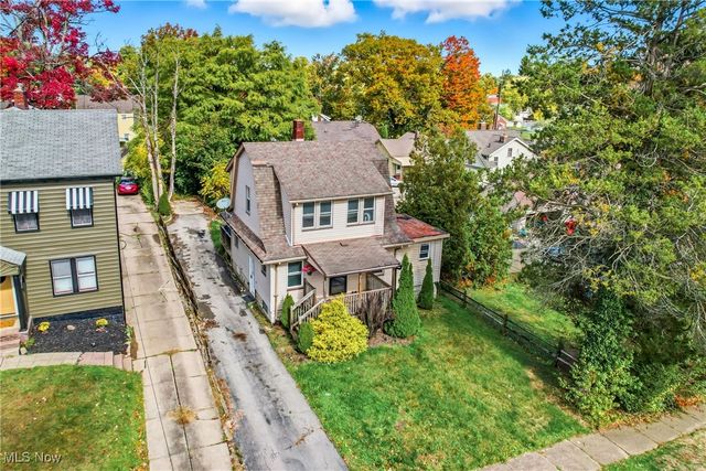 94 Beechwood Drive, Youngstown, OH 44512