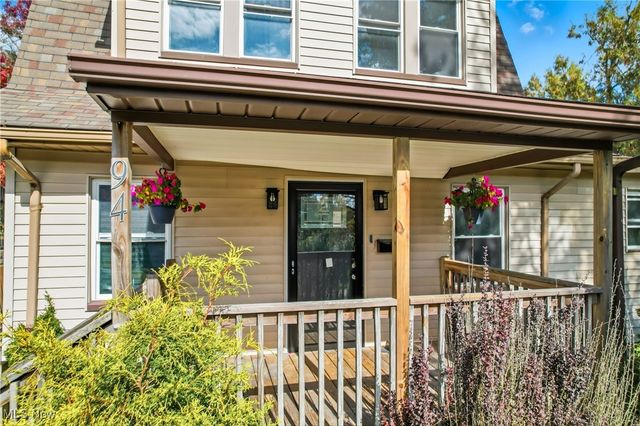 94 Beechwood Drive, Youngstown, OH 44512