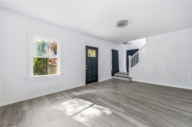 94 Beechwood Drive, Youngstown, OH 44512