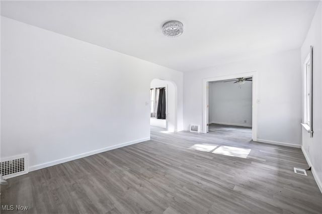 94 Beechwood Drive, Youngstown, OH 44512