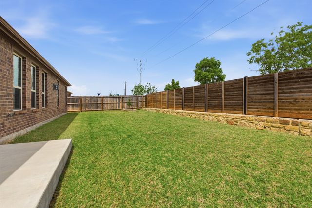 10109 Table Bluff Street, Aubrey, TX 76227