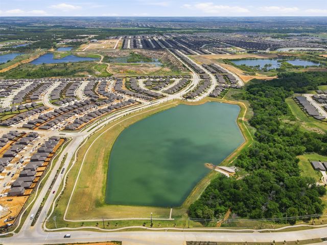 10109 Table Bluff Street, Aubrey, TX 76227