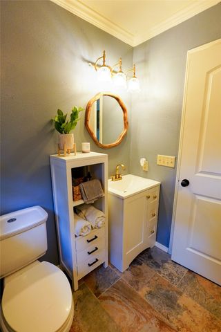 491 32505 Road, Paris, TX 75460