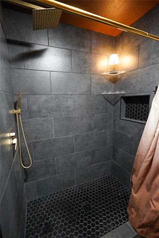 491 32505 Road, Paris, TX 75460