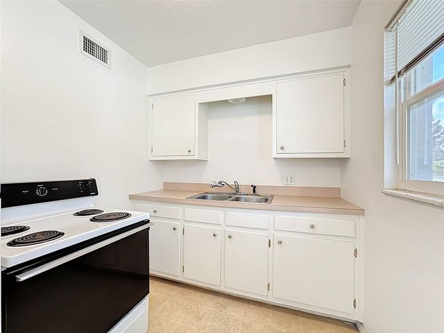 1803 46TH AVE DRIVE W, Bradenton, FL 34207