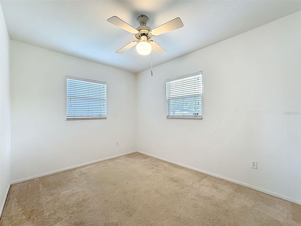 Image 17 of property listing at 1803 46TH AVE DRIVE W, Bradenton, FL 34207