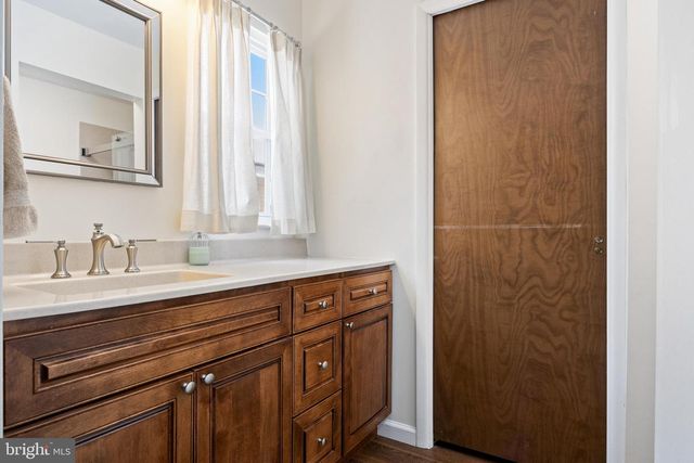 77 SHEFFIELD PL, Southampton, NJ 08088