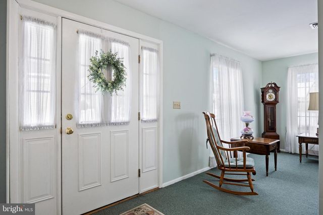 77 SHEFFIELD PL, Southampton, NJ 08088